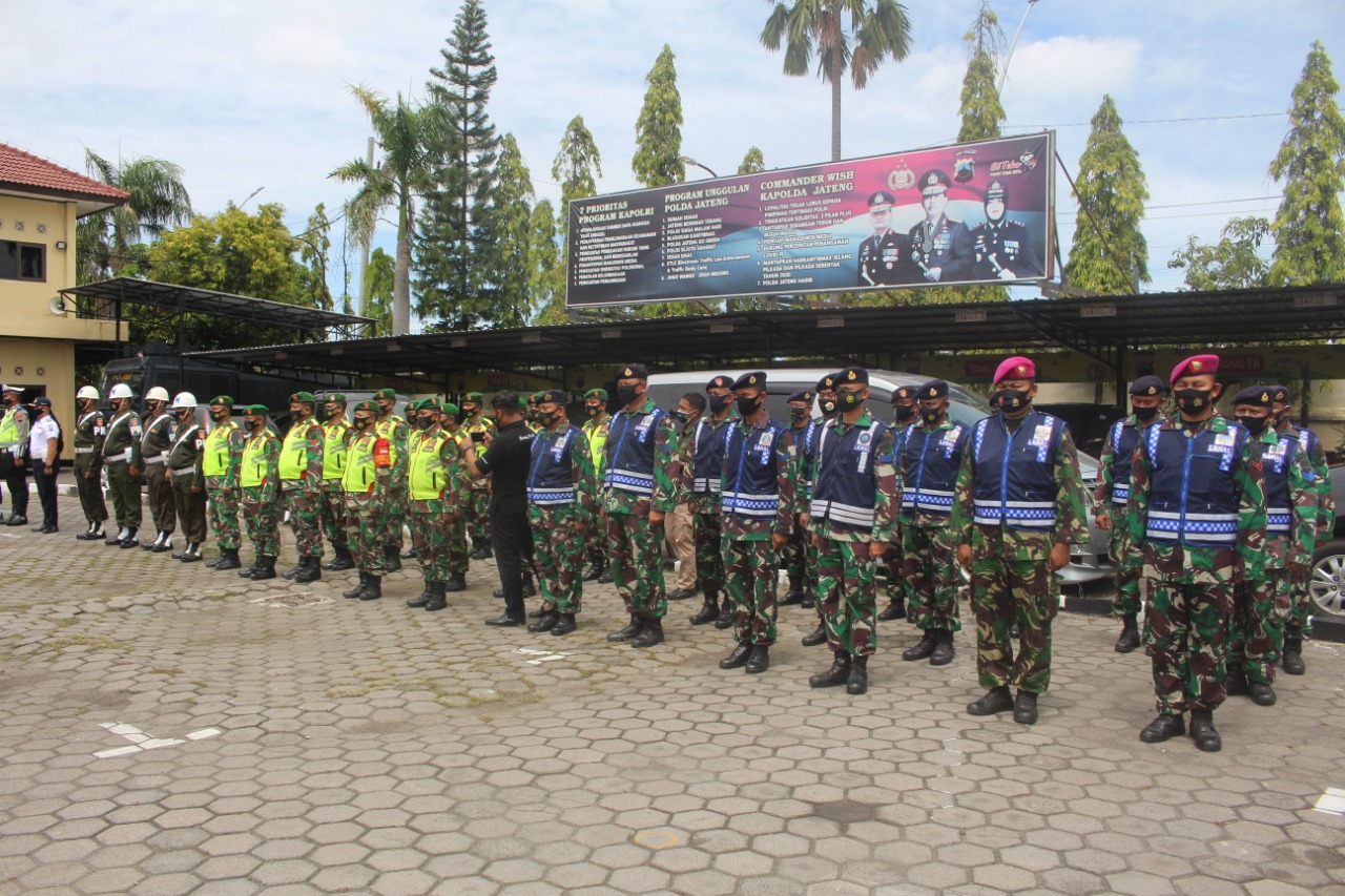 Danlanal Tegal Hadiri Apel Gelar Operasi Lilin Candi Poskotaonline