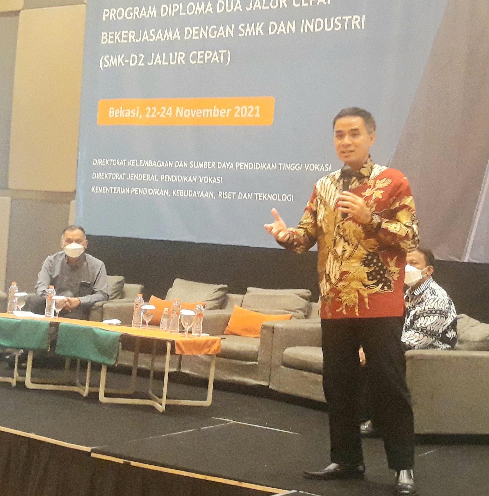 Ditjen Vokasi Kemendikbudristek Selenggarakan Bimtek Diploma Dua Jalur