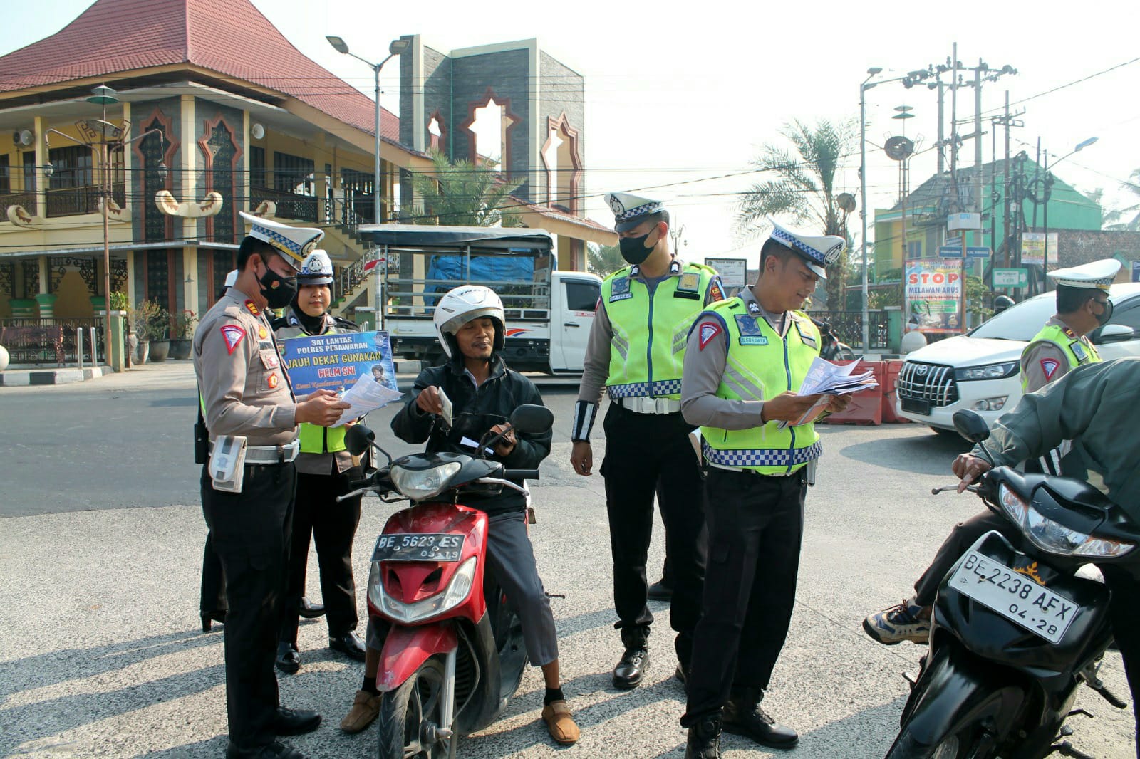 Polres Pesawaran Jaring Ratusan Kendaraan Dalam Operasi Zebra Krakatau