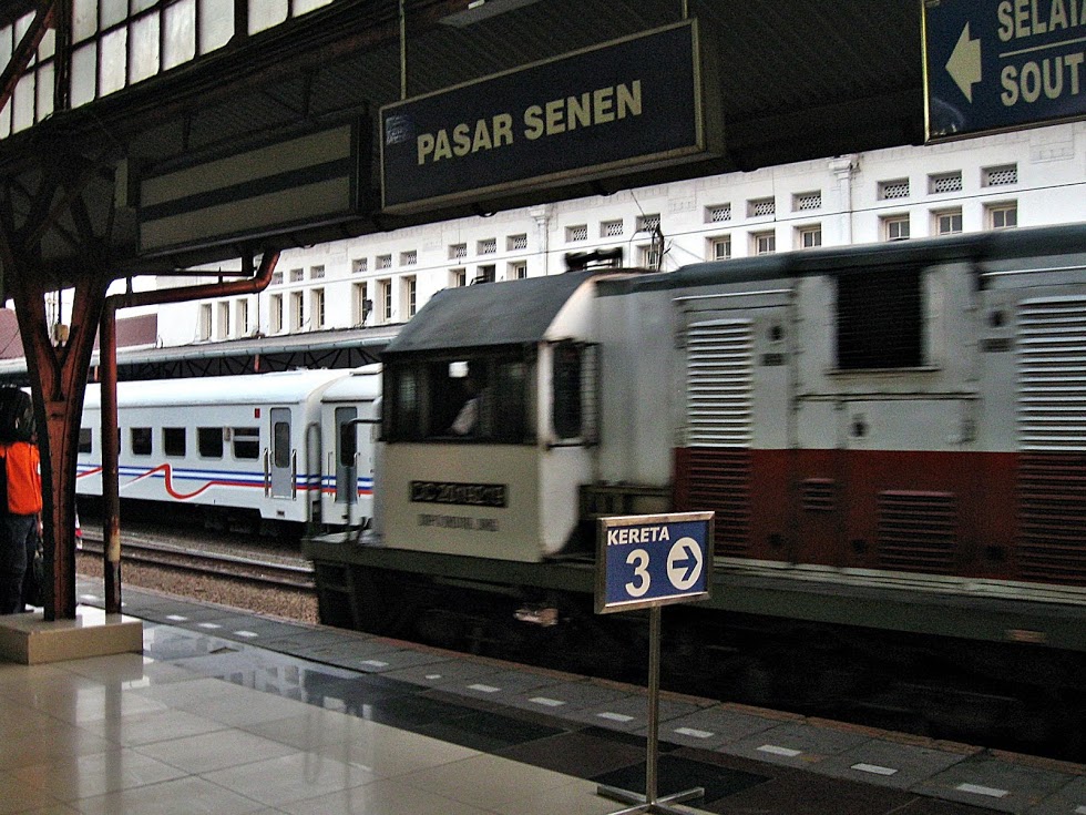 Alur Penumpang di Empat Stasiun  Kereta Ini Diubah 