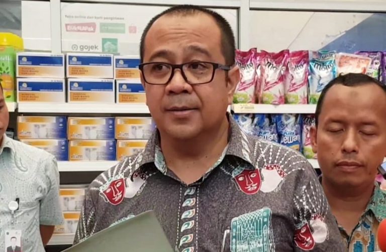 Perumda Pasar Jaya Membangkang Menerapkan PSBB