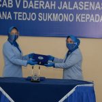 141020 KETUA KORCAB V DJA II DISERAHTERIMAKAN 1