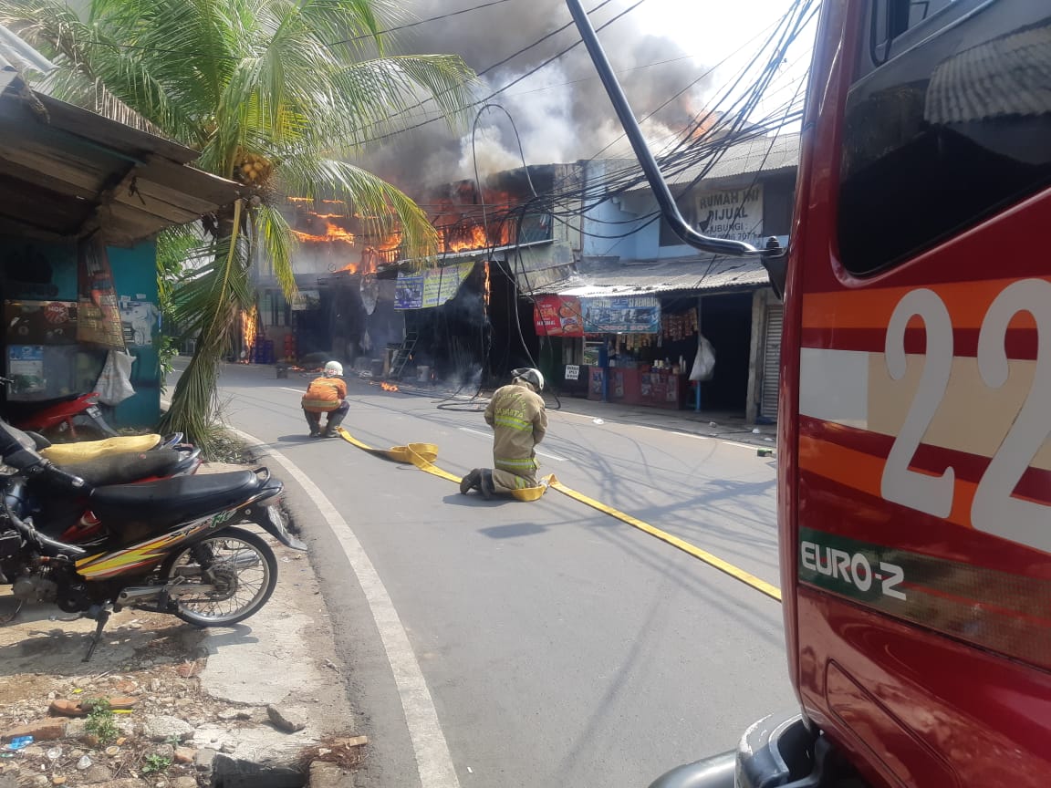 Bengkel Las di Kelapa Gading Hangus Dimangsa Api - Poskotaonline