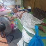 Warga Kampung Rawa